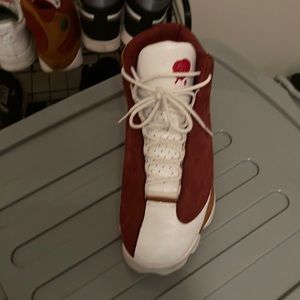 Jordan 13 bin retros